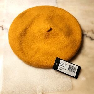 Classic  beret